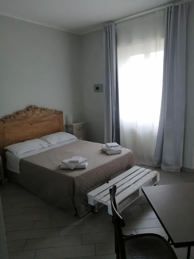 Bed & Breakfast DOMUS CORALLA BnB Racconti Di Viaggio Aeroporto di Catania Fontana Rossa Italia