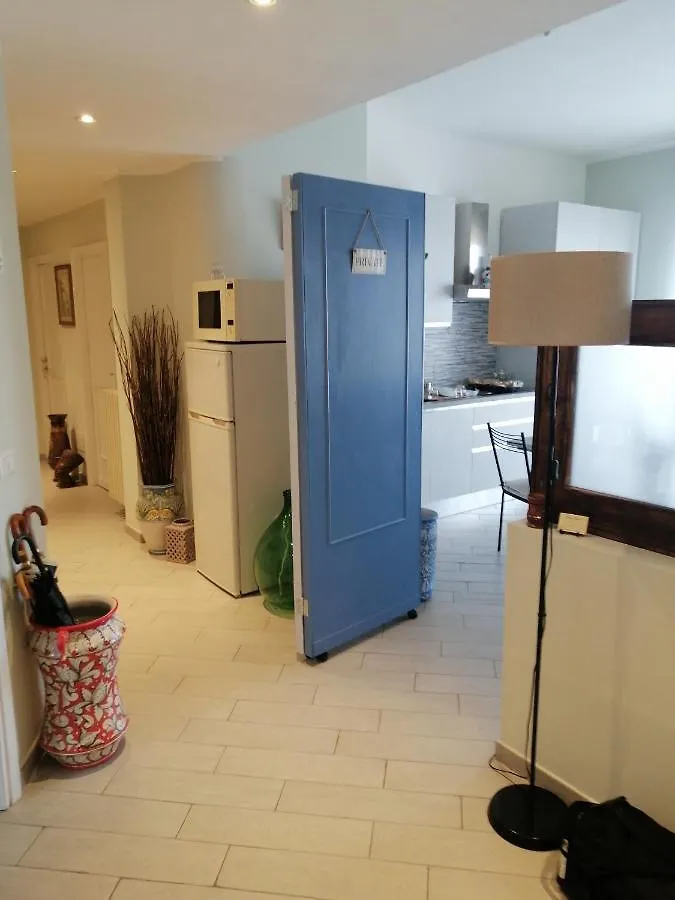 DOMUS CORALLA BnB Racconti Di Viaggio Aeroporto di Catania Fontana Rossa 0*,