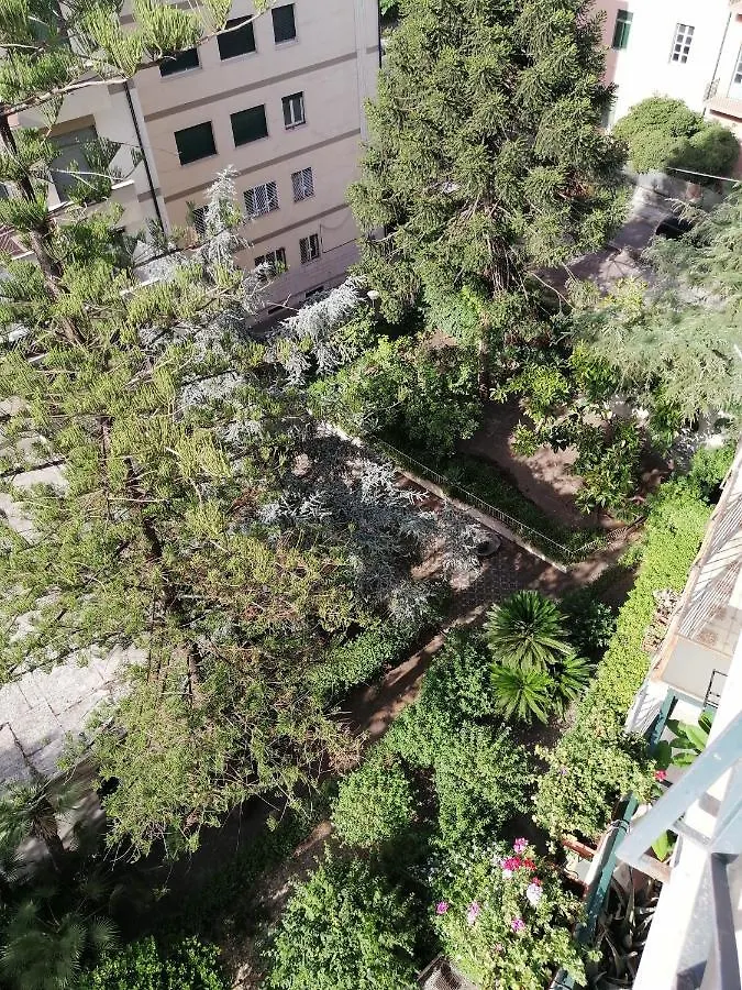 DOMUS CORALLA BnB Racconti Di Viaggio Aeroporto di Catania Fontana Rossa